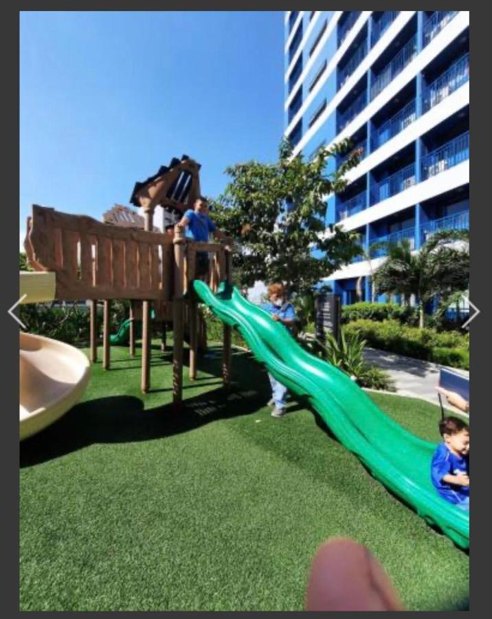 Cozy Crib @ Air Residences - Makati マカティ エクステリア 写真